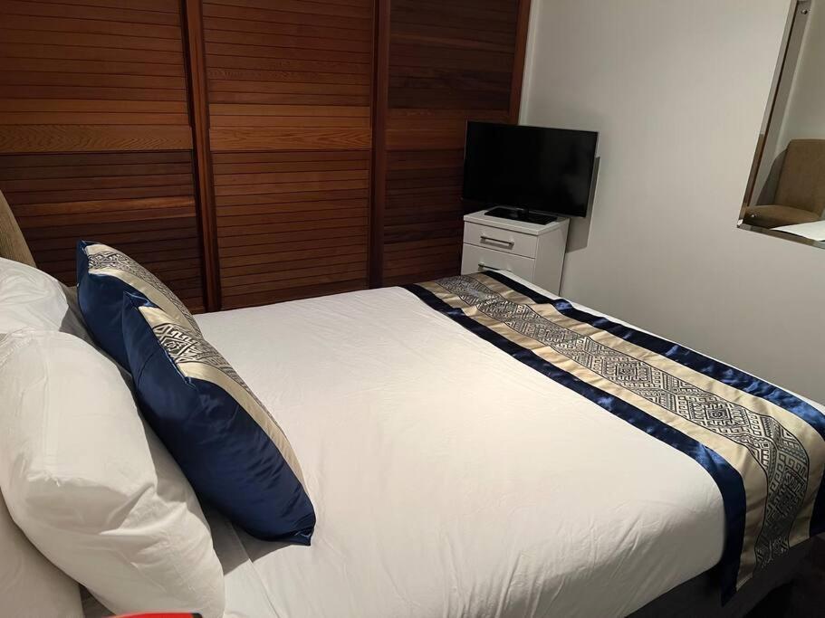 Seaview Waterfront Hotel Apt Окленд Екстер'єр фото