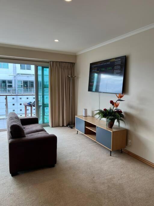 Seaview Waterfront Hotel Apt Окленд Екстер'єр фото