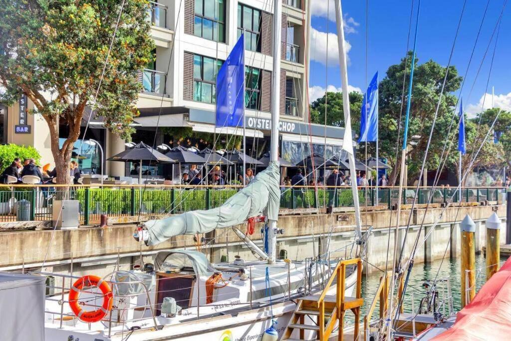 Seaview Waterfront Hotel Apt Окленд Екстер'єр фото